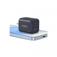 Sạc điện thoại 3 cổng USB-C và USB-A GaN 45W màu đen chân US Ugreen 65155B X527